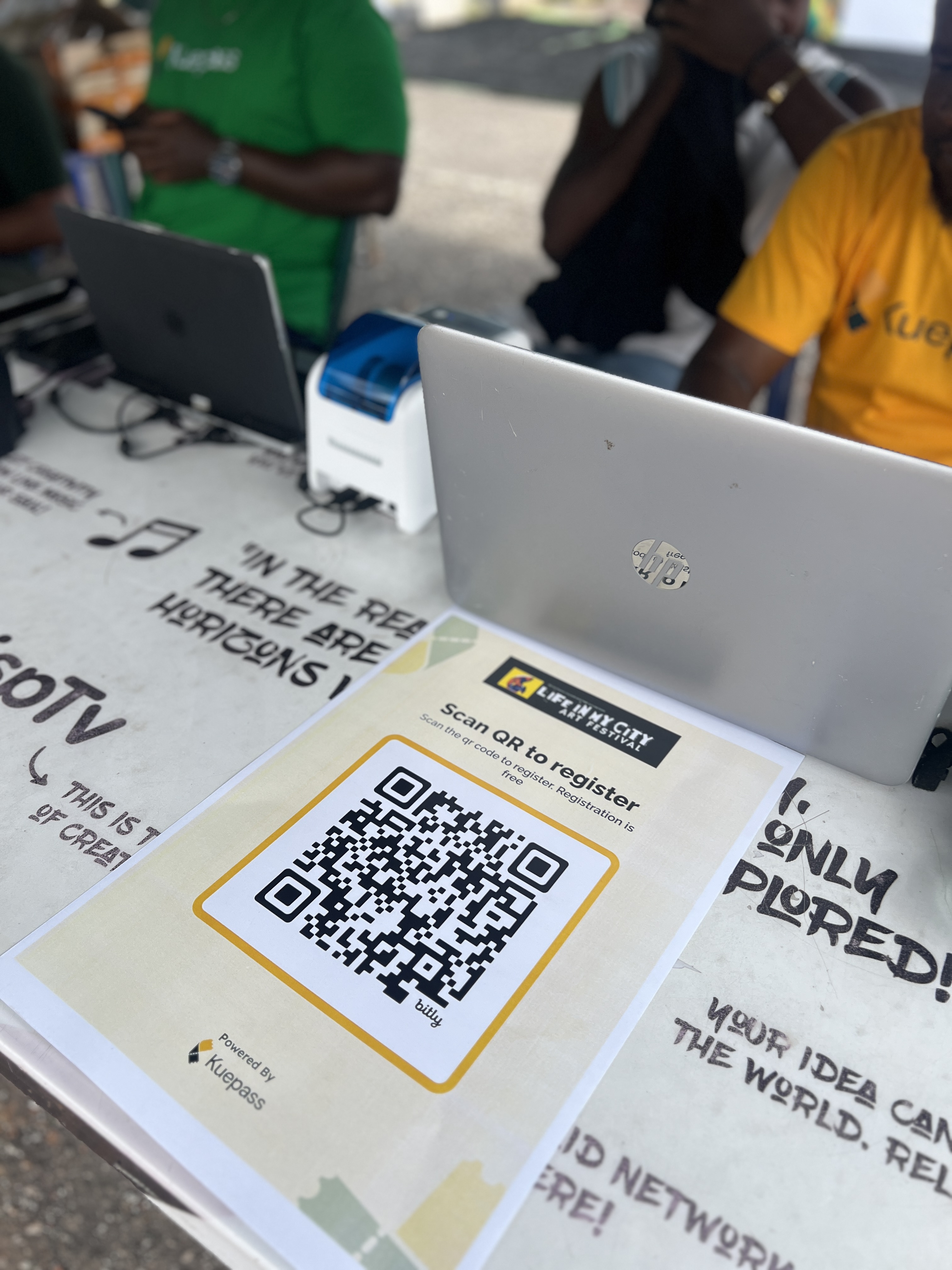 QR check-ins without the queues. — app screen